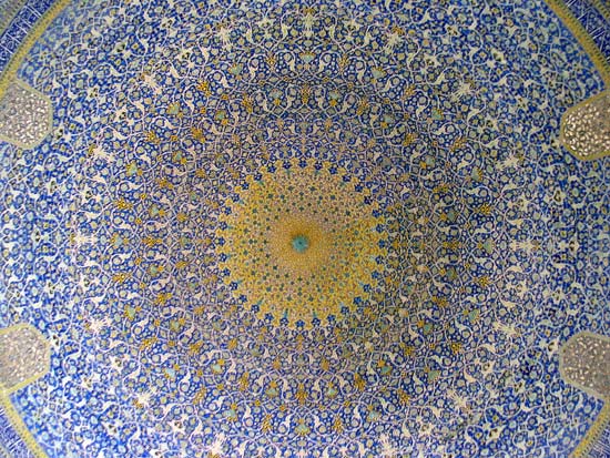 iran---esfahan---plafond-1.jpg