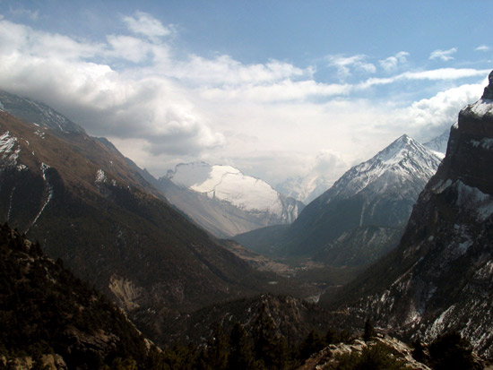 nepal---anapurna-trek---man.jpg